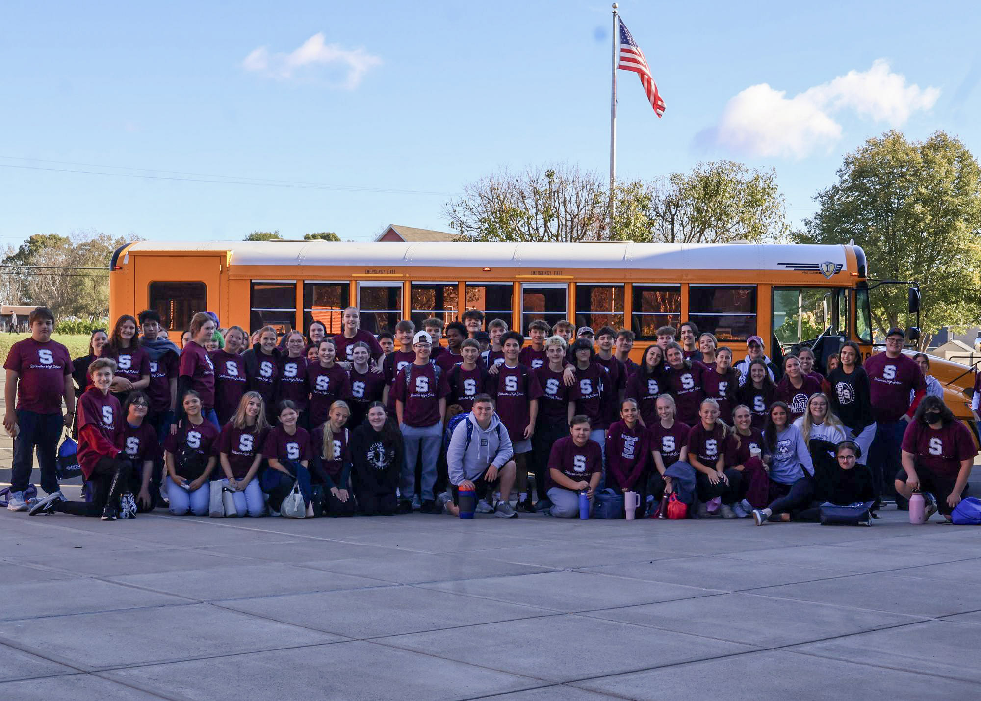 Class of 2029 lights the spark of community service on Freshmen Give Back Day